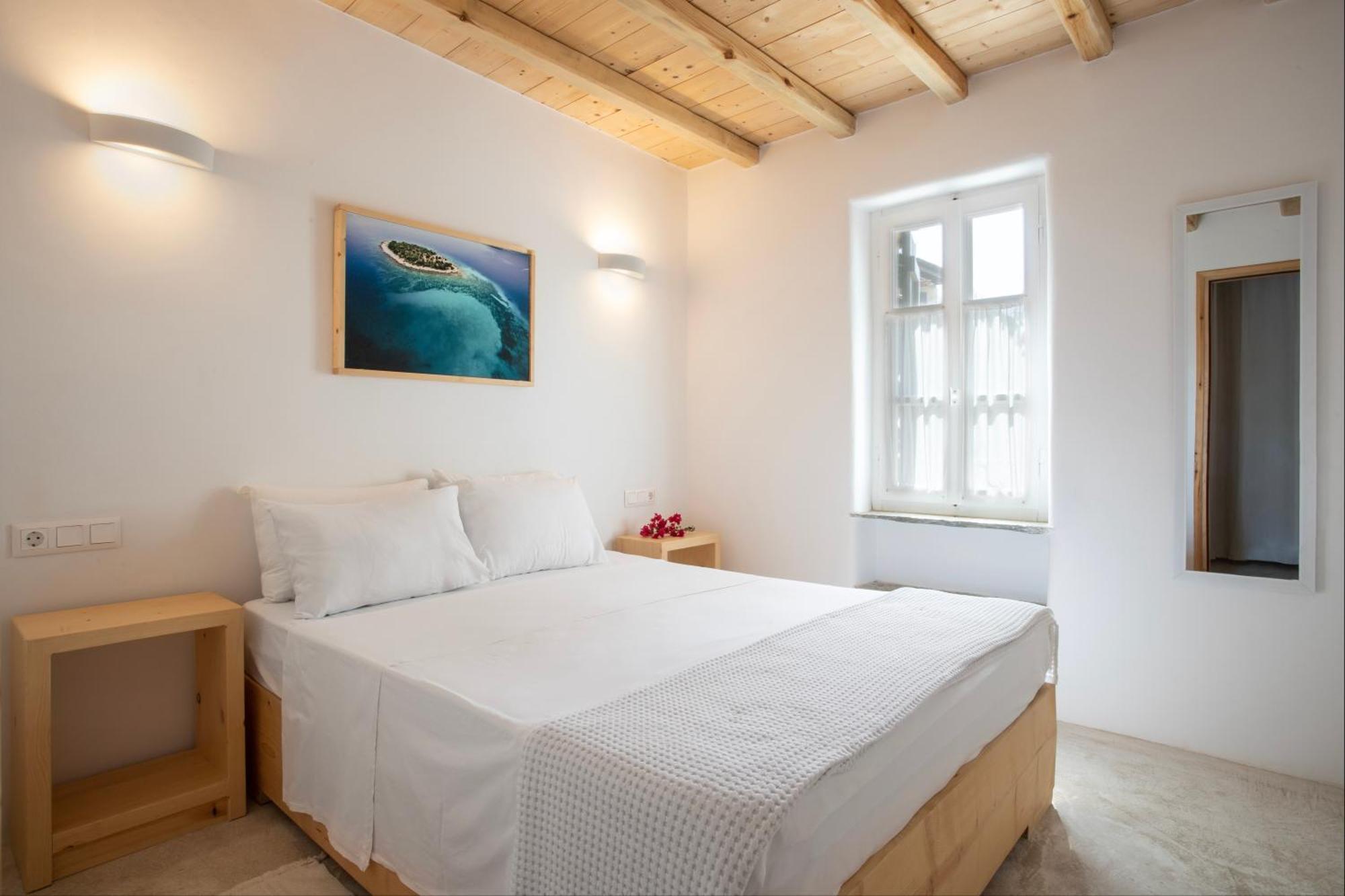 K Homes-Family Stone Suite Tinos Bagian luar foto