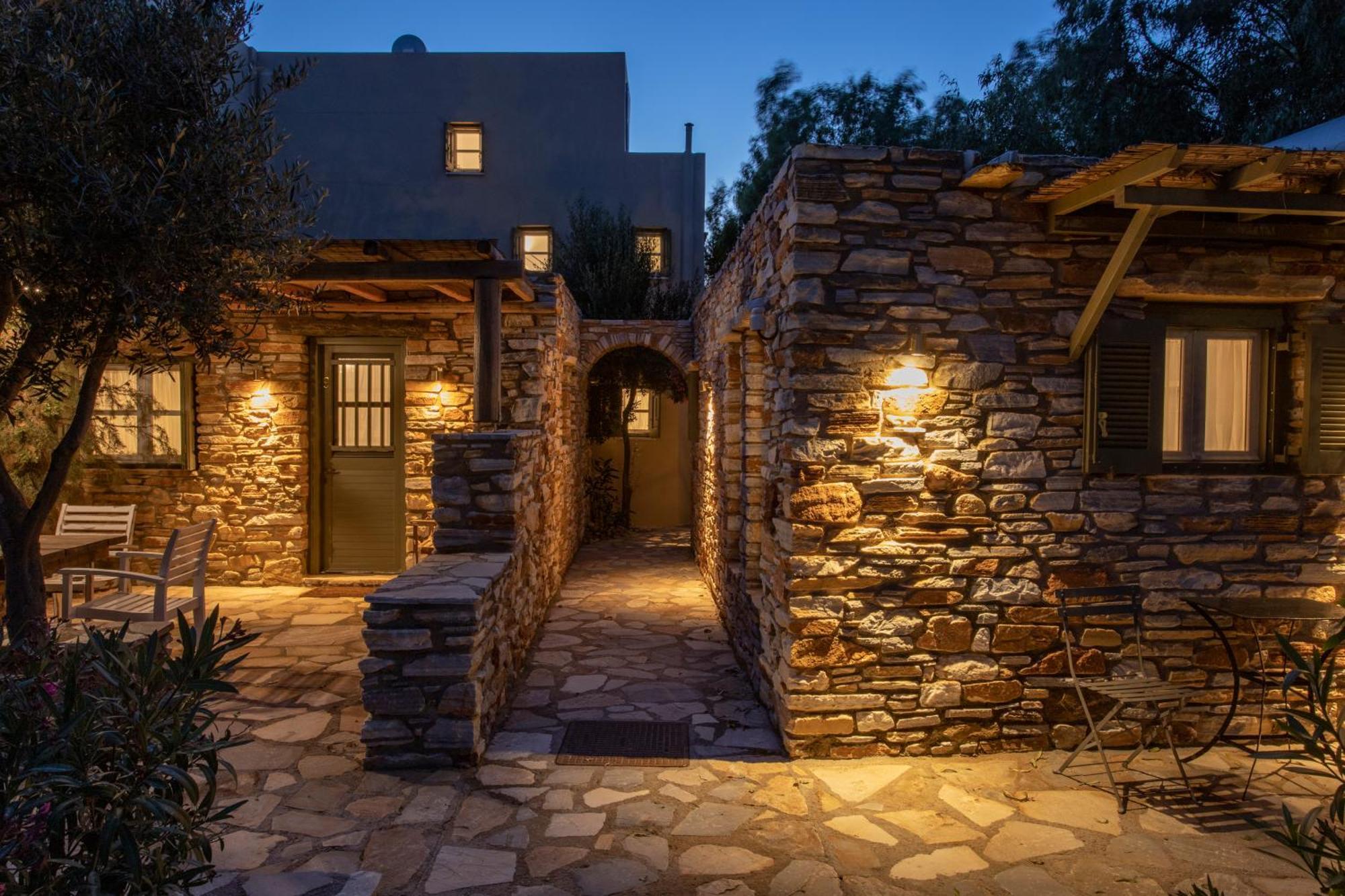 K Homes-Family Stone Suite Tinos Bagian luar foto